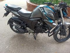 YAMAHA FZS FI V2